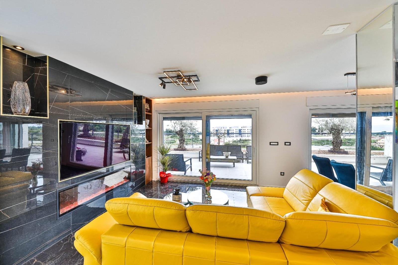 Sky Pool Penthouse With A Huge Heated Private Pool Apartment