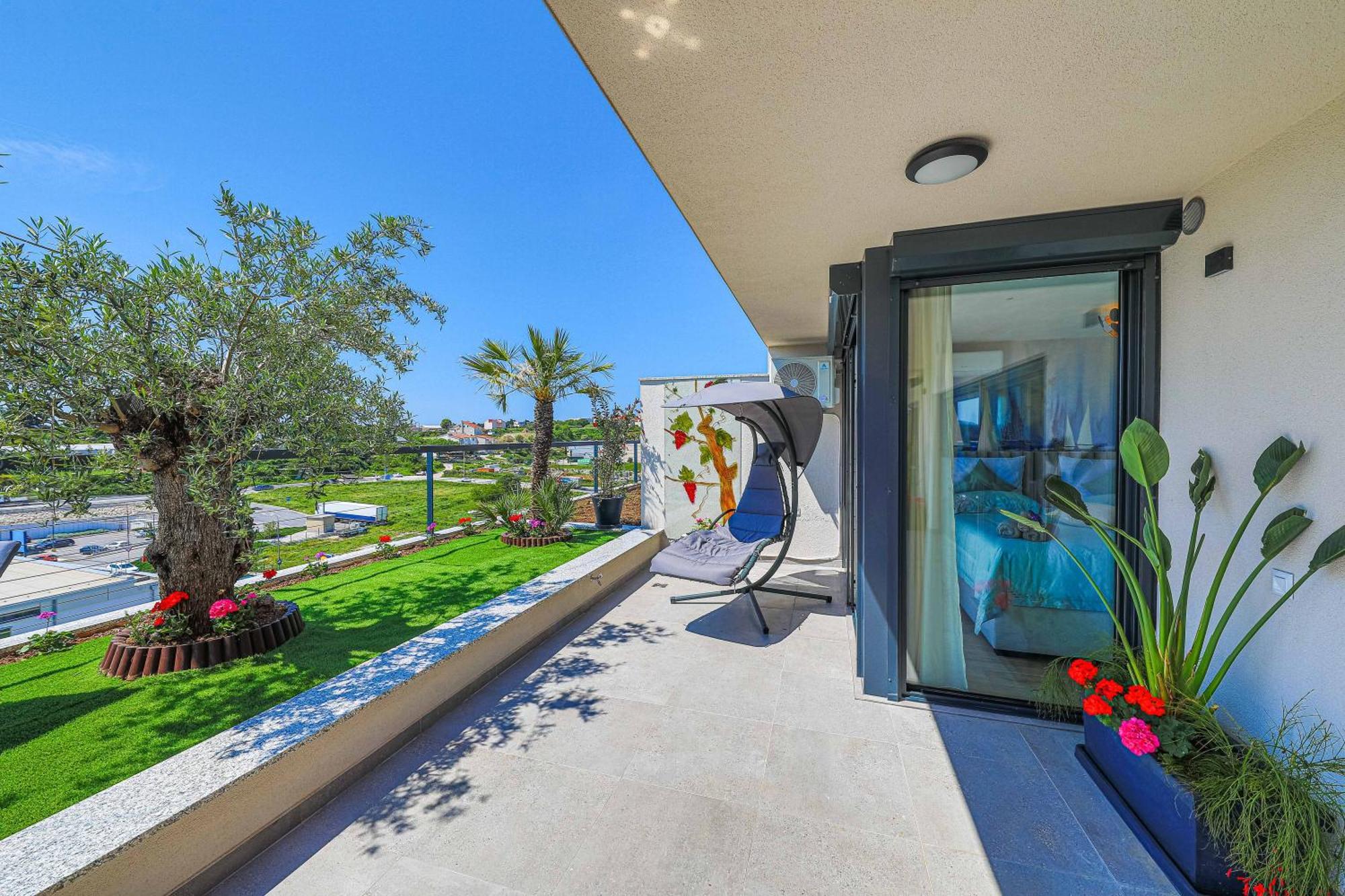 Sky Pool Penthouse With A Huge Heated Private Pool Apartment *
